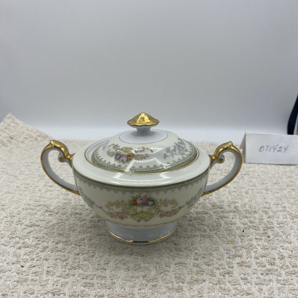F B & Co . Meito Murel Fine China - Sugar Bowl w/Lid. 1939. Hand-painted.